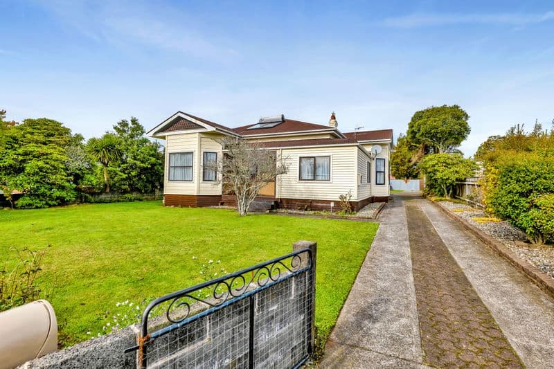 147 Regan Street, Stratford, Stratford, Taranaki | Tall Poppy 