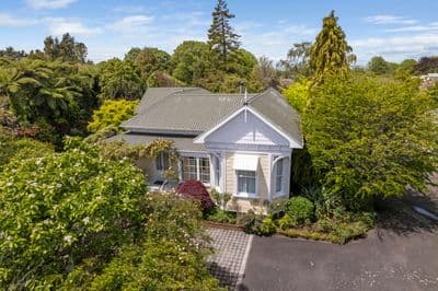 193 Regan Street, Stratford, Stratford, Taranaki | Tall Poppy 