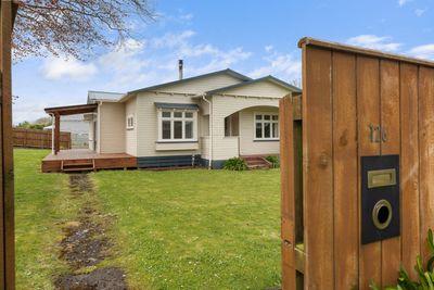 126 Hamlet Street, Stratford, Stratford, Taranaki | Tall Poppy 