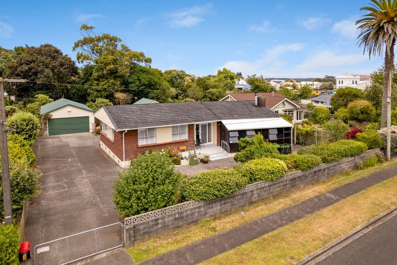 3 Brassey Street, Waverley, South Taranaki