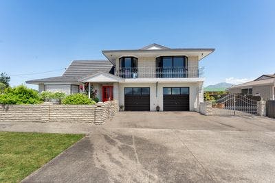 39 Cordelia Street, Stratford, Stratford, Taranaki | Tall Poppy 