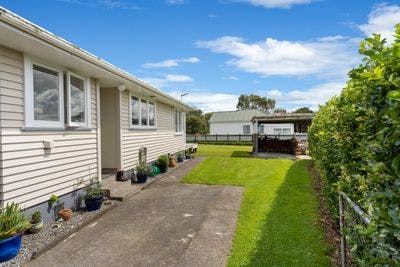 32 Cordelia Street, Stratford, Stratford, Taranaki | Tall Poppy 