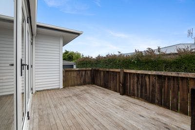 160 Regan Street, Stratford, Stratford, Taranaki | Tall Poppy 