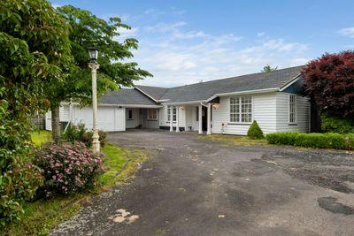 117 Hamlet Street, Stratford, Stratford, Taranaki | Tall Poppy 