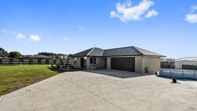 10 Biron Place, Stratford, Stratford, Taranaki | Tall Poppy 