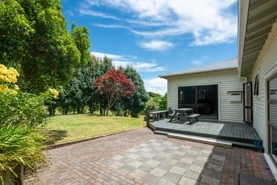 18B Panorama Drive, Welcome Bay, Tauranga, Bay of Plenty | Tall Poppy 