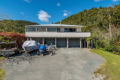 1112 State Highway 30, Waikite Valley, Rotorua, Bay of Plenty | Tall Poppy 