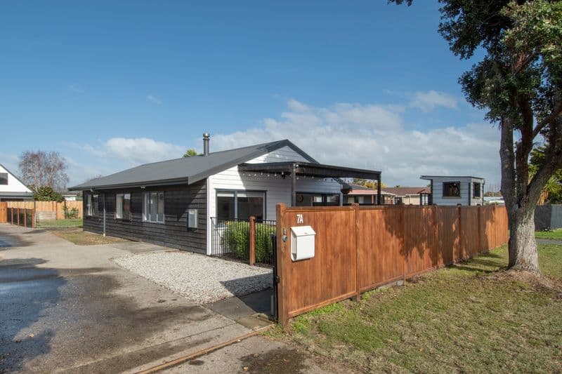 7A Lyn Grove, Papamoa Beach, Tauranga