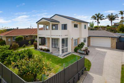 25 Village Park Drive, Welcome Bay, Tauranga, Bay of Plenty | Tall Poppy 