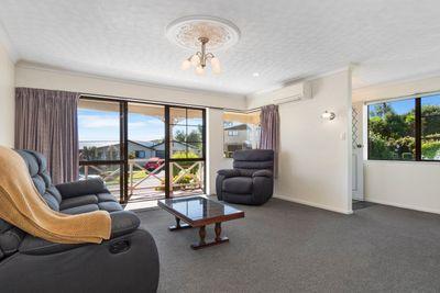 2A Johnston Place, Welcome Bay, Tauranga, Bay of Plenty | Tall Poppy 