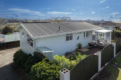 5 Arden Street, Gate Pa, Tauranga, Bay of Plenty | Tall Poppy 