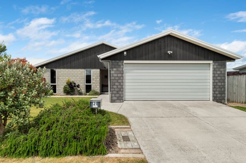 21 Butterworth Crescent, Papamoa Beach, Tauranga