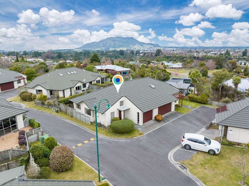 35 Lakeridge Close, Rangatira Park, Taupo