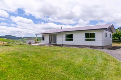 22 Valley View Lane, Oruanui, Taupo, Waikato | Tall Poppy 