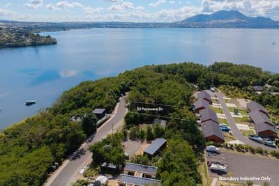 32 Parawera Drive, Acacia Bay, Taupo, Waikato | Tall Poppy 