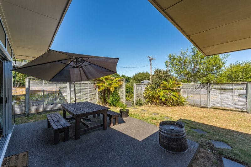 1/12 Gradwell Place, Two Mile Bay, Taupo