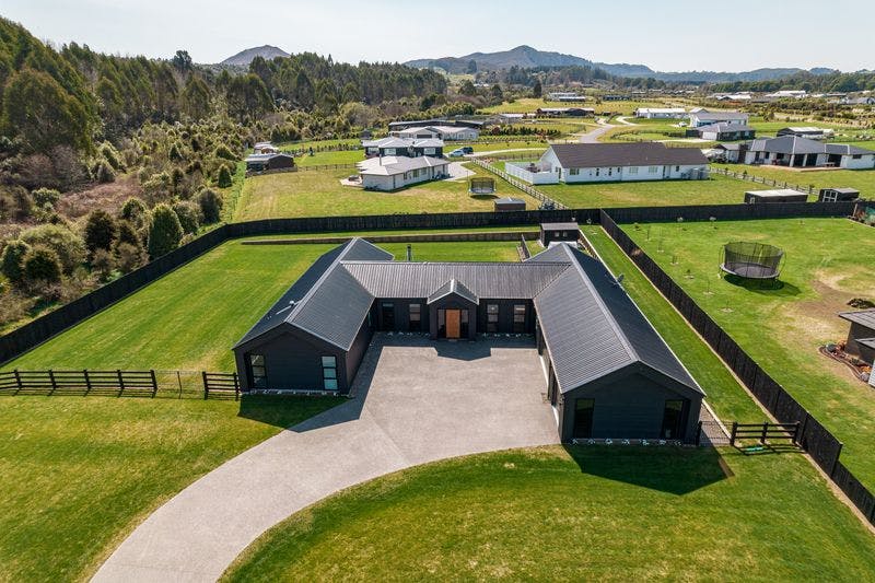 12 Kahikatea Drive, Kinloch, Taupo