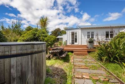 18 Pito Street, National Park, Ruapehu, Wanganui | Tall Poppy 