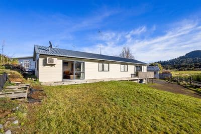 47B Railway Row, Ohakune, Ruapehu, Wanganui | Tall Poppy 