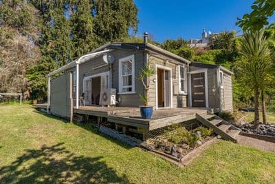 83 Golf Road, Taumarunui, Ruapehu, Wanganui | Tall Poppy 