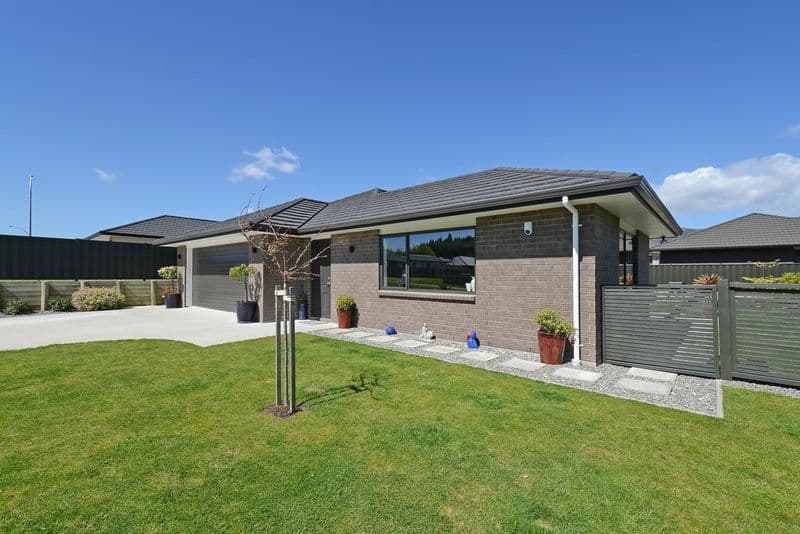 1 Quartz Place, Brown Owl, Upper Hutt City