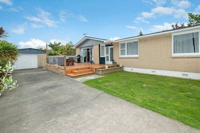 3 Brightwater Crescent, Totara Park, Upper Hutt City, Wellington | Tall Poppy 