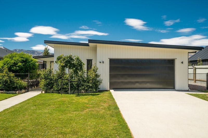 11 Little Maude Drive, Lake Hawea, Wanaka