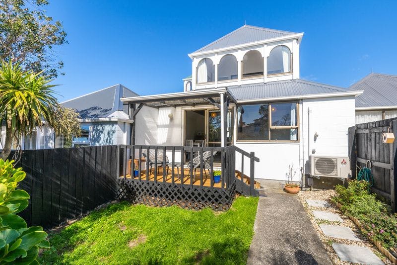 144 Akaroa Drive, Maupuia, Wellington City, Wellington | Tall Poppy 