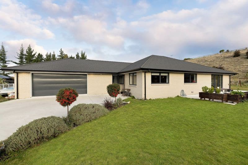 31 Kingfisher Crescent, Albert Town, Wanaka