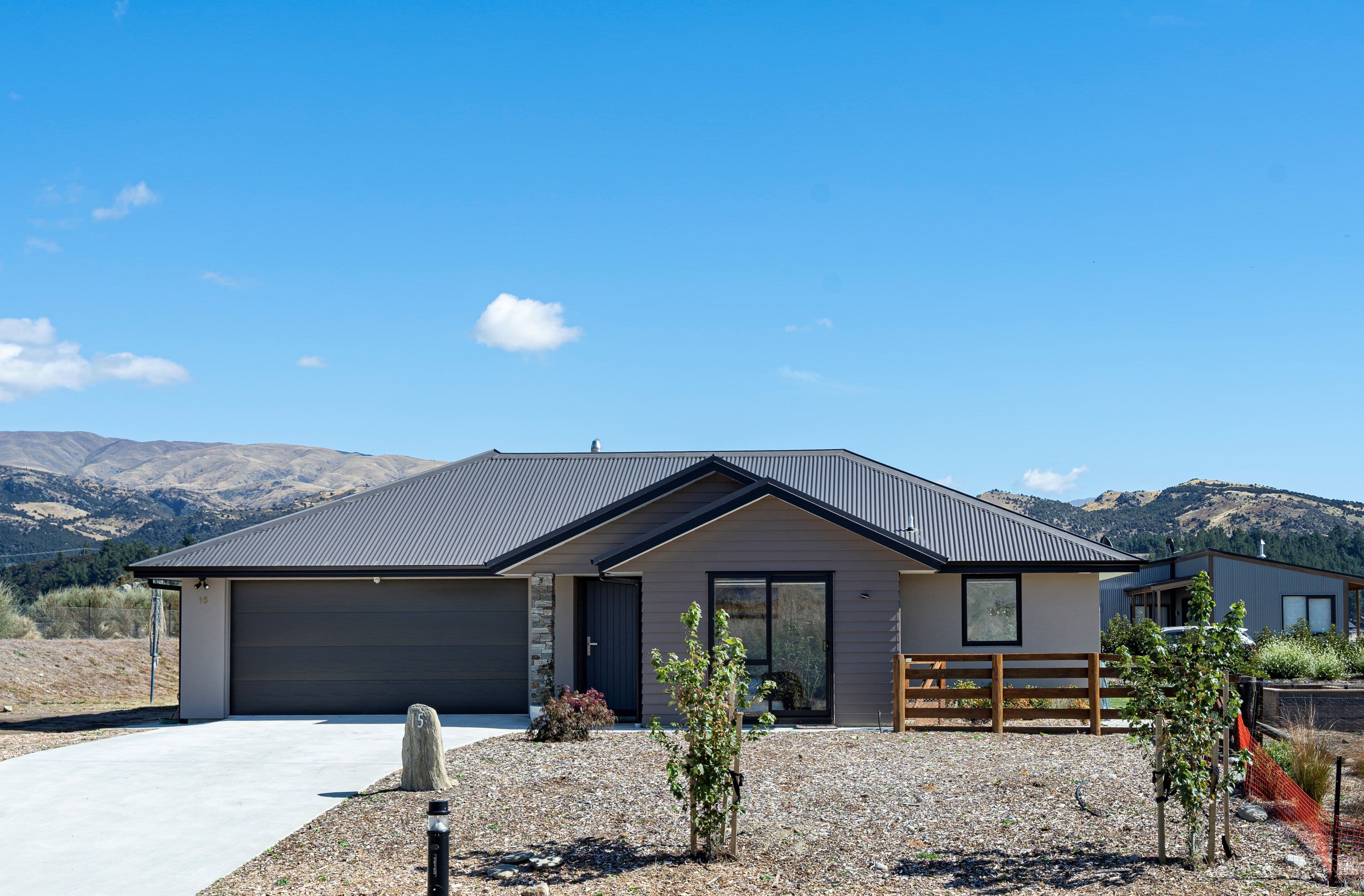 15 Jackson Rise, Luggate, Wanaka, Otago | Tall Poppy 