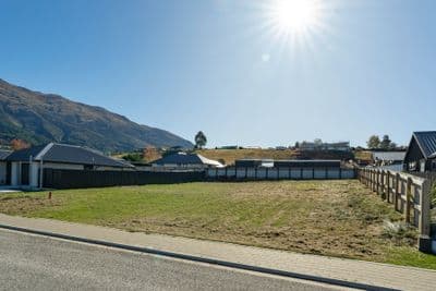 37 Timsfield Drive, Lake Hawea, Wanaka, Otago | Tall Poppy 