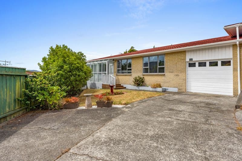 1/57 Sunbrae Drive, Silverstream, Upper Hutt City