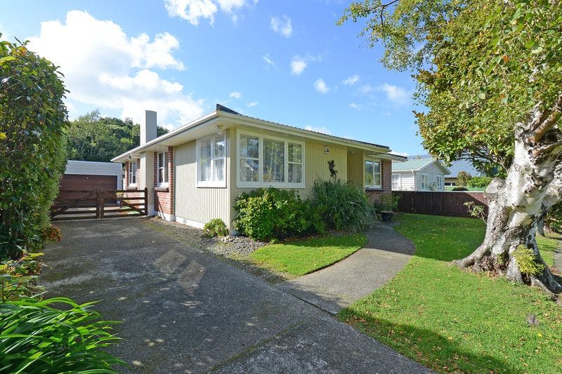 18 Whirinaki Crescent, Heretaunga, Upper Hutt City