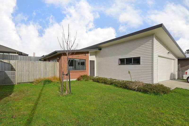 19 Sunstone Crescent, Brown Owl, Upper Hutt City, Wellington | Tall Poppy 