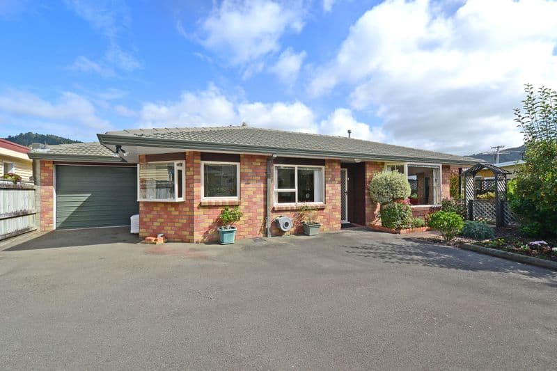 42a Whitemans Road, Silverstream, Upper Hutt City