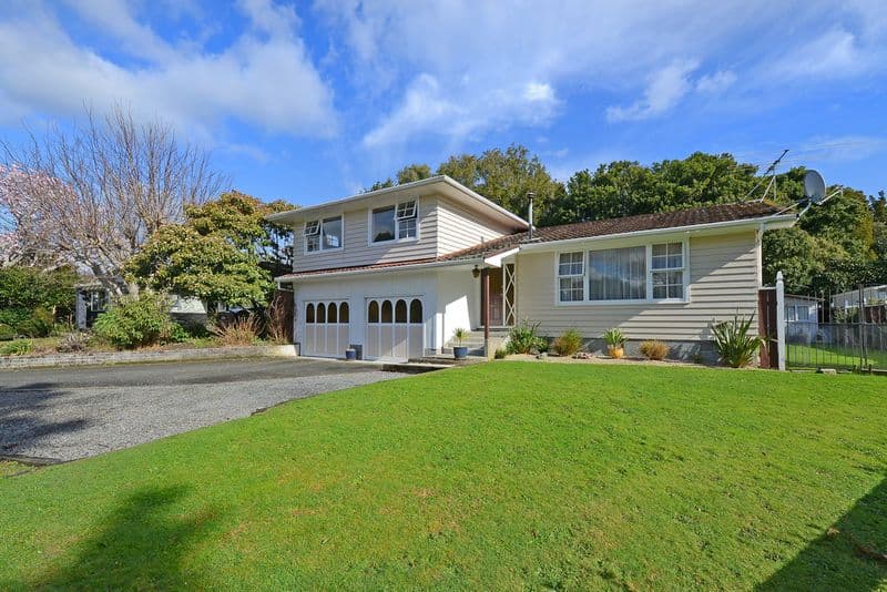 28 Riversdale Road, Clouston Park, Upper Hutt City