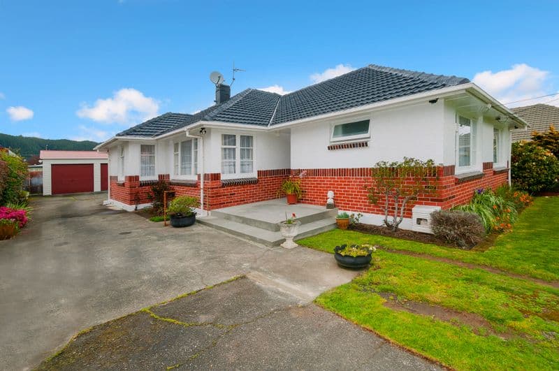 11 Ararino Street, Trentham, Upper Hutt City