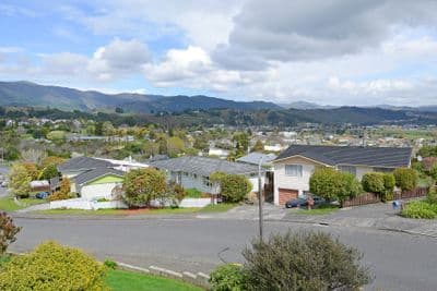 18 Sunnyview Drive, Upper Hutt, Upper Hutt City, Wellington | Tall Poppy 