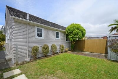 2/20 Camp Street, Trentham, Upper Hutt City, Wellington | Tall Poppy 