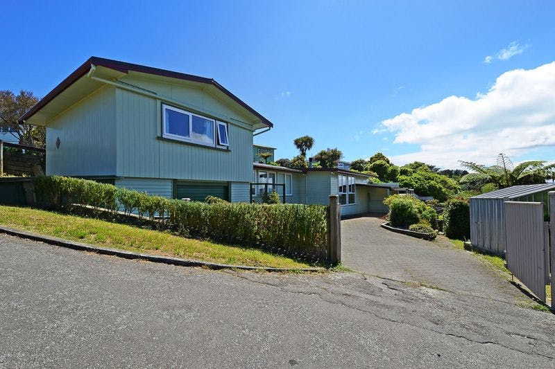 14 Wilson Grove, Normandale, Lower Hutt City