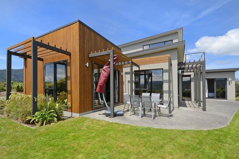 87 Mt Marua Way, Mount Marua, Upper Hutt City