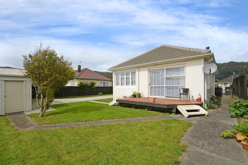 1 Bush Street, Naenae, Lower Hutt City