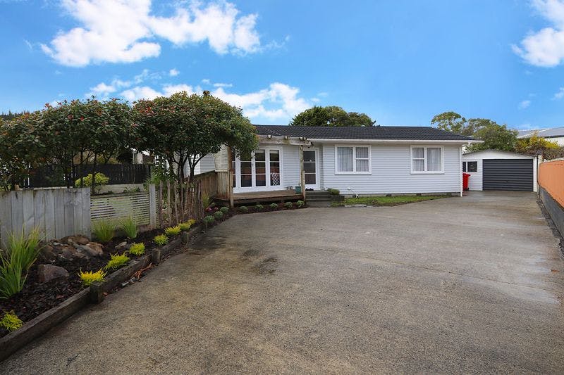 54 Parkway, Wainuiomata , Lower Hutt City