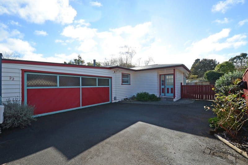 22 Longfellow Street, Trentham, Upper Hutt City