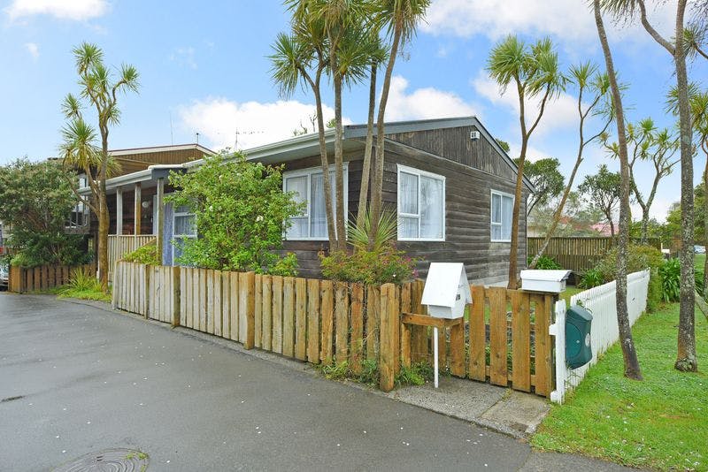 1/15 Charleston Avenue, Boulcott, Lower Hutt City