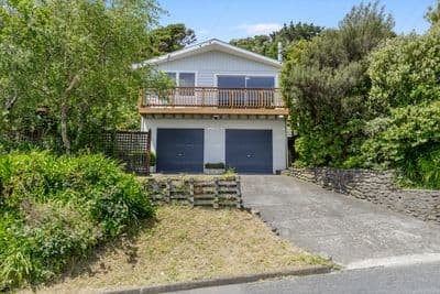 25 Lord Street, Stokes Valley, Lower Hutt City, Wellington | Tall Poppy 