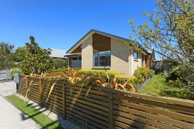 3b Oxford Crescent, Ebdentown, Upper Hutt City, Wellington | Tall Poppy 