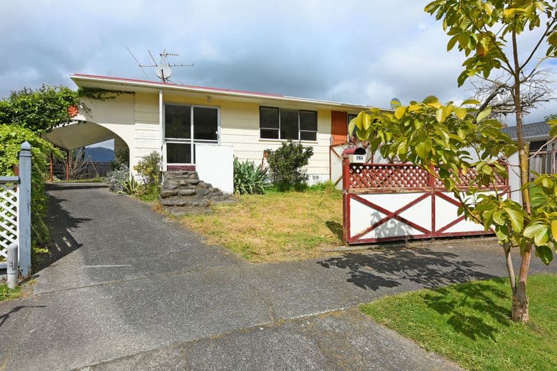 16a Indiana Grove, Totara Park, Upper Hutt City