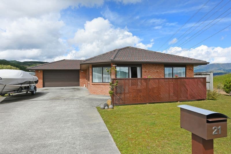 21 Percy Kinsman Crescent, Riverstone Terraces, Upper Hutt City