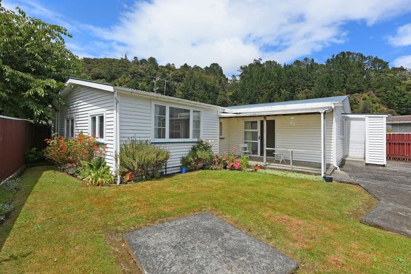 9 Lane Street, Wallaceville, Upper Hutt City